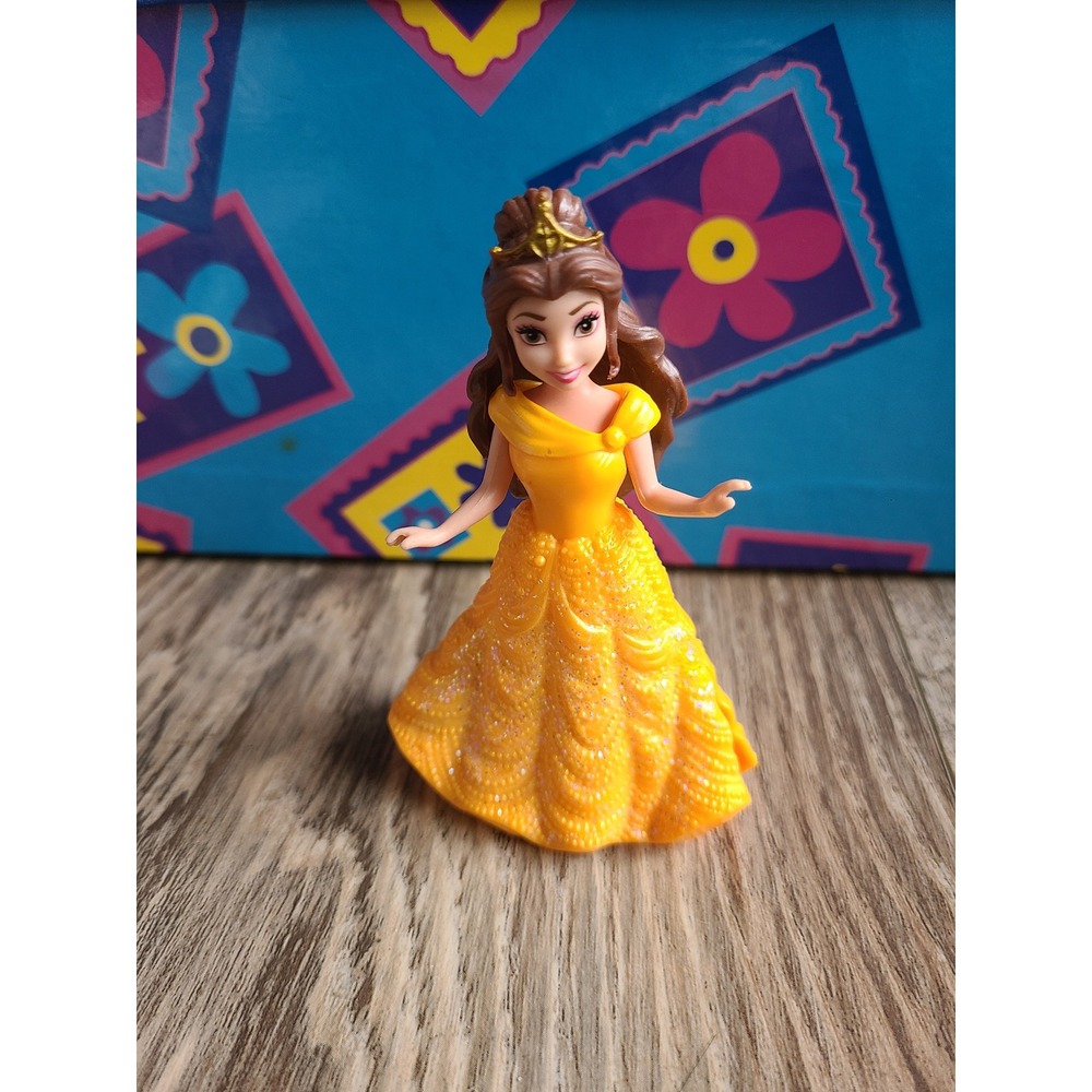 Disney Princess Magiclip Belle Doll Beauty and the Beast Yellow Glitter Gown